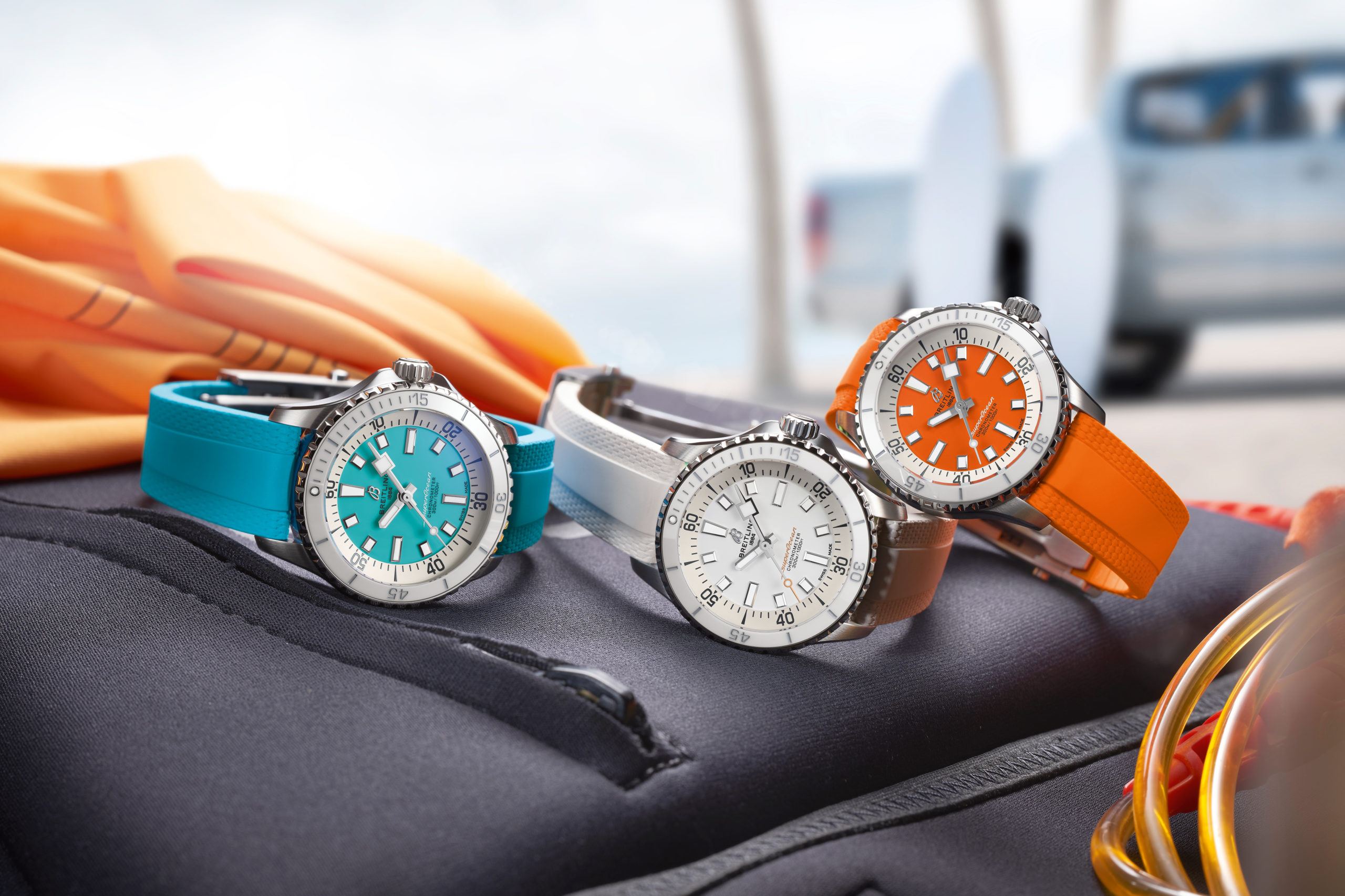 05_breitling-superocean-automatic-36_Desktop