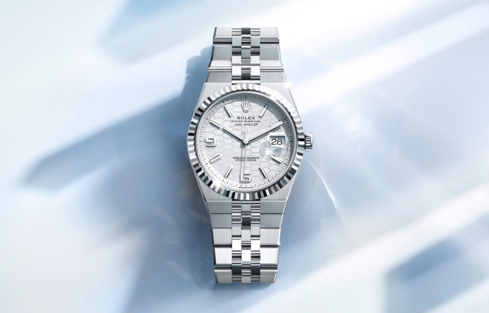 rolex-collections-keep-exploring-land-dweller-cover-m127234-0001-landscape